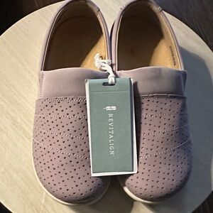 Revitalign Elderberry Perforated Slip-Ons